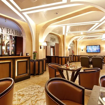 Best Western Plus Bristol Hotel-2